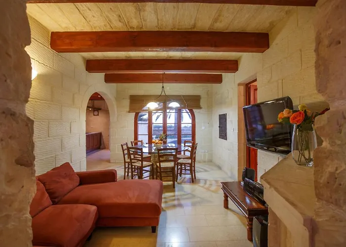 Holiday home 5 Bedroom With Private Pool & Views Gharb (Gozo)