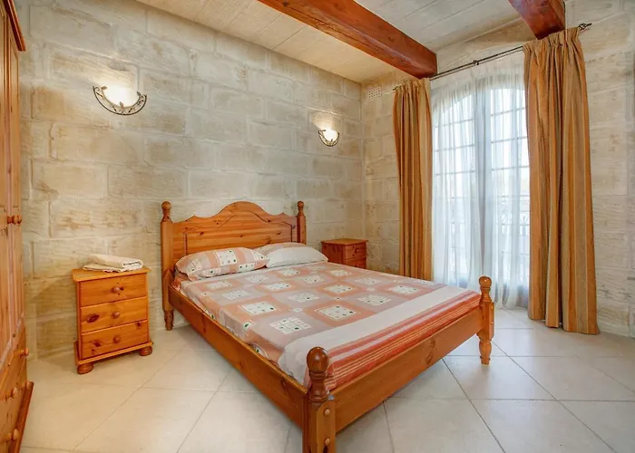 Holiday home 5 Bedroom With Private Pool & Views