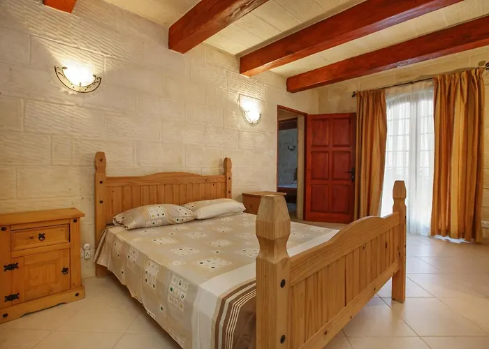 Tatil Evi 5 Bedroom With Private Pool & Views
